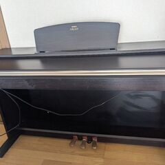 電子ピアノの画像