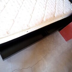 セミダブルベッド マットレス付き 幅120.5×奥行214×高さ72cm 引き出し収納 コンセント付き 木製 ダークブラウン系 寝具 家具 ベット 苫小牧西店の画像