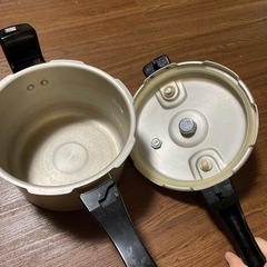 圧力鍋 白 アルミニウム製 パール金属　3L 80kPaの画像