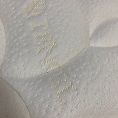 ダブルマットレスの画像