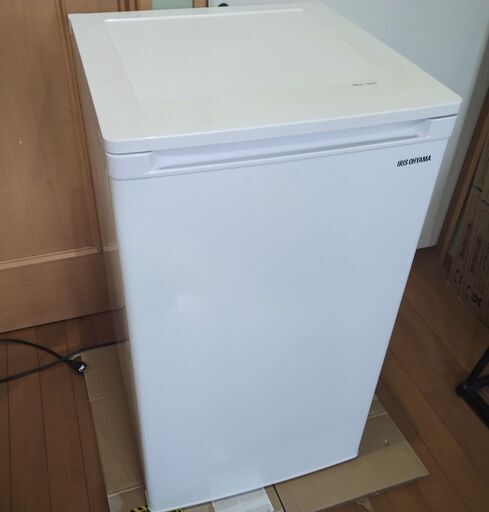 美品冷凍庫６０Ｌ