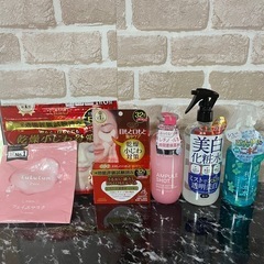 パック、化粧水などのセット
