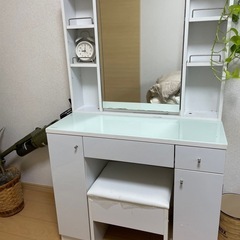 化粧棚