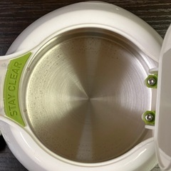 【引渡済】2024..10.5 　Tfal電気ポット&セラミックヒーターの画像