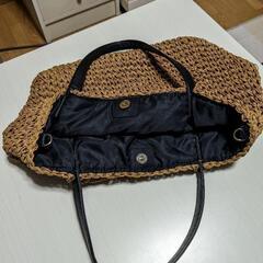 カゴトートバッグの画像