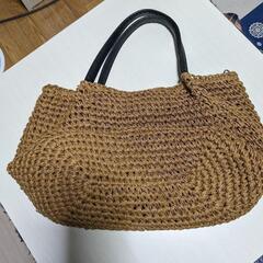 カゴトートバッグの画像