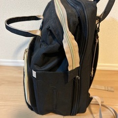 【美品】マザーズバッグ　ベビーベッドにも の画像