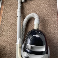 【お引き取り決定】パナソニック掃除機　紙パック式