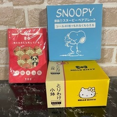 キティちゃん、スヌーピーなどセット