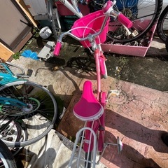 子供用自転車18インチ　補助輪付きの画像