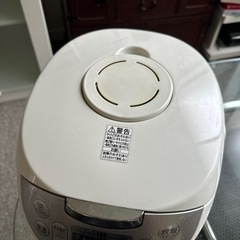 炊飯器の画像