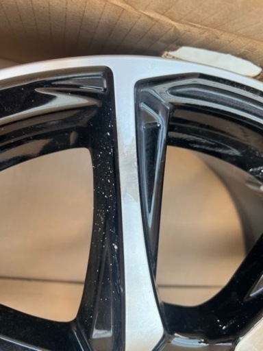 車のパーツ タイヤ、ホイール