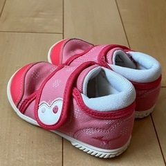 お話中/靴ミズノ13.5cm