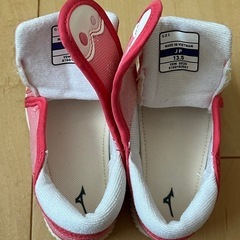 お話中/靴ミズノ13.5cmの画像