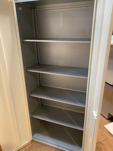 ☆中古品 OKAMURA オカムラ 書庫 800×400×1843 鍵なし 事務 事務機器☆