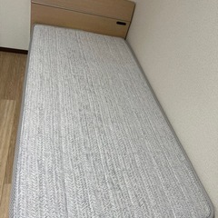 ベッド