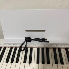 【ジャンク品】　電子ピアノ  88鍵盤 スタンドの画像