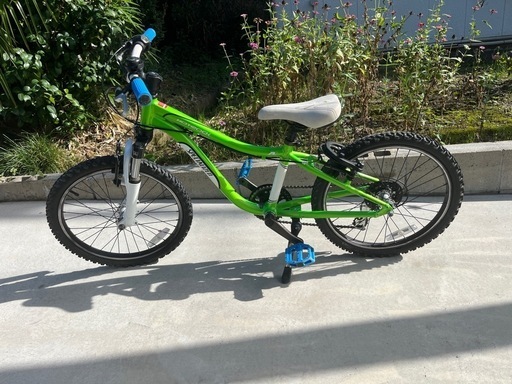 スペシャライズド ホットロック20