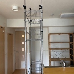 スチールラックの画像
