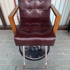 美容室の椅子★ジャンク★昇降チェアーの画像