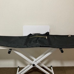 【ジャンク品】　電子ピアノ  88鍵盤 スタンドの画像