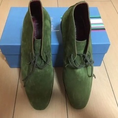 【新品未使用】BEAMS suèdeブーツの画像