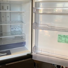 三菱冷蔵庫2017年製の画像