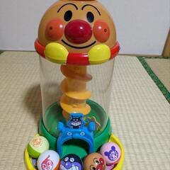 アンパンマンくるコロタワーの画像