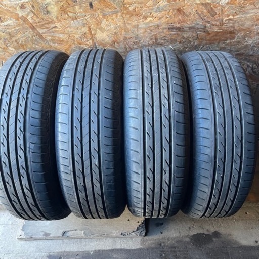 バリ山　BRIDGESTONE ブリヂストン　ブリジストン　NEXTRY 195/65R15 夏タイヤ　2021年製〜2022年製　15インチ