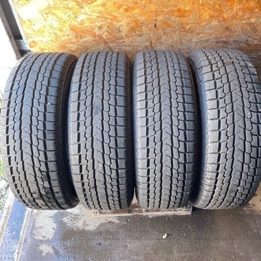 バリ山　YOKOHAMA ヨコハマ　G075 225/65R17 スタッドレス　タイヤ　2019年製　17インチ