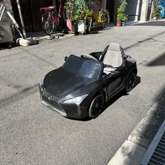 子どもの車の画像