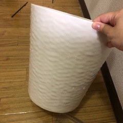 胡蝶蘭の植木鉢（支柱付き）