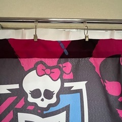 Monsterhigh モンスターハイ　カーテンの画像