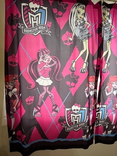 Monsterhigh モンスターハイ　カーテン