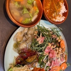 銀座で自然食ランチを楽しめる20-30代のかたいたら定期的にご飯...