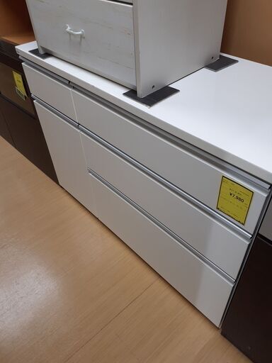 【B11】★レンジ台 ホワイト