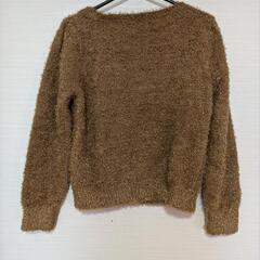 GUセーターの画像