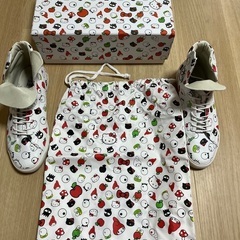 【サンリオ限定】【新品未使用】50周年記念 shoesの画像
