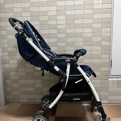 アップリカ ベビーカー A型の画像