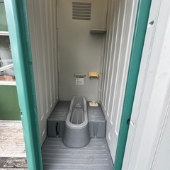 ポンプ式簡易水洗トイレの画像