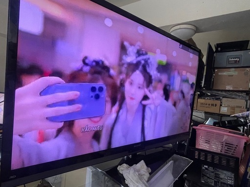 液晶テレビ　52型　部品売り