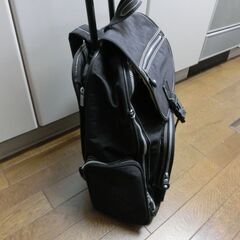 キャリーバッグ　リュックサック