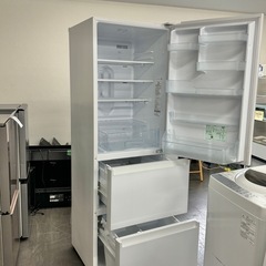 🌟激安‼️20年製パナソニック3ドア冷蔵庫NR-C371GN-W🌟A0289の画像