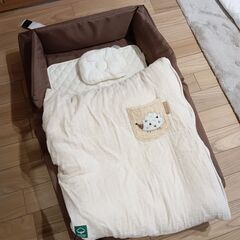 farska ファルスカ ベビーベッド 　都内での現地手渡しの画像