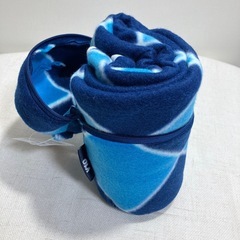 【お取引き中】　非売品 !! 未使用品 TOURSTAGE ツアーステージ フリース ブランケット ゴルフ防寒 防寒 寒さ対策 毛布 持ち運びブランケット 折り畳みブランケット の画像