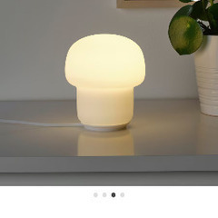 IKEA テーブルランプの画像