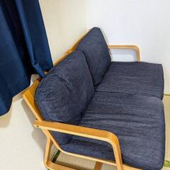 無印良品　リビングでもダイニングでもつかえる　ソファチェア　テーブル2　オーク材の画像