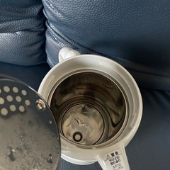 電気ポットの画像