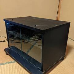ガラス扉付き テレビ台の画像
