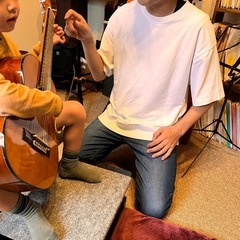 幼児のためのギターレッスンの画像